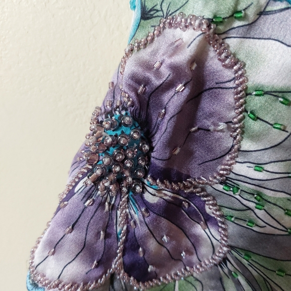 Soft Surroundings Silky Floral Beaded Blue Purple Soft Denim Cropped Jeans Pants - Picture 6 of 16